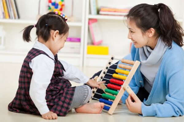 Bé cần người chơi cùng: Điều nhỏ nhưng quan trọng cho cảm xúc của bé cach-choi-vơi-tre-bi-tu-ky