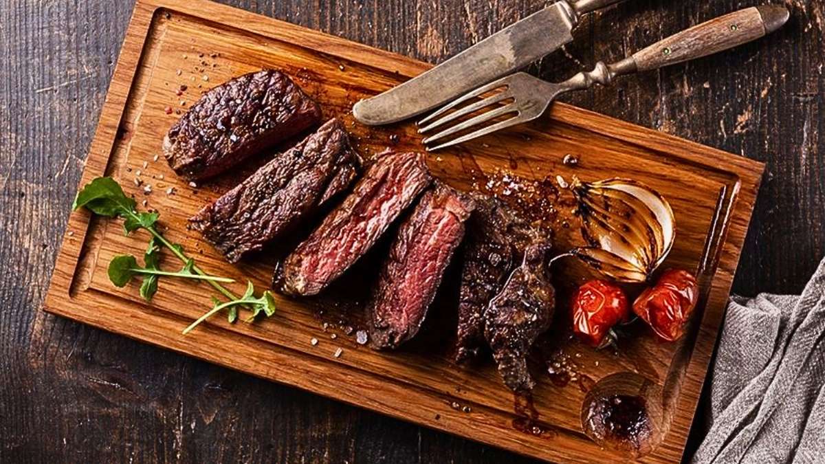 thit-bo-co-tot-cho-me-sau-sinh